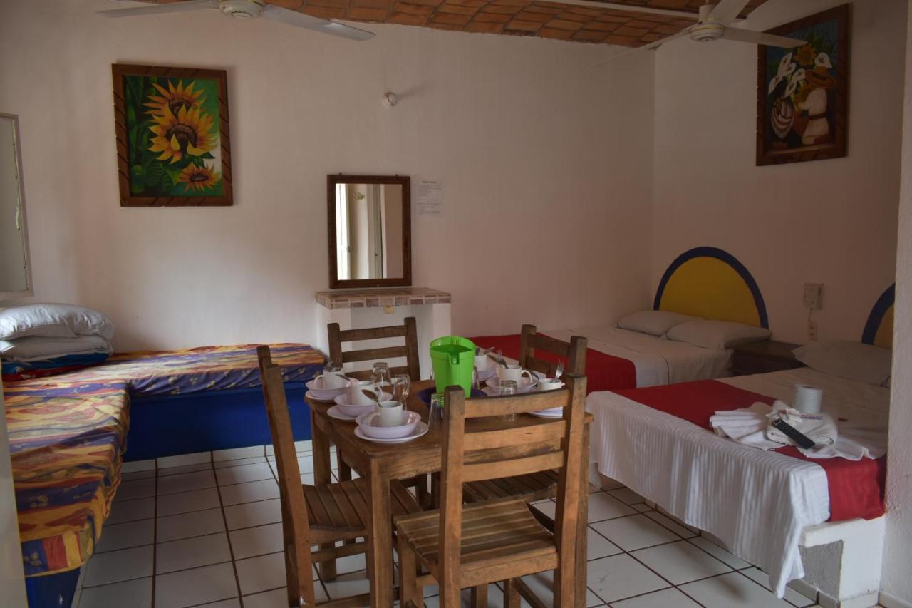 Hotel Y Bungalows Islas Careyes Los Ayala Buitenkant foto