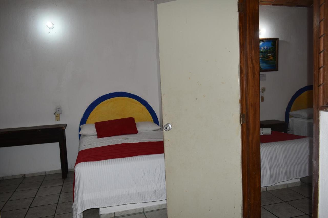 Hotel Y Bungalows Islas Careyes Los Ayala Buitenkant foto