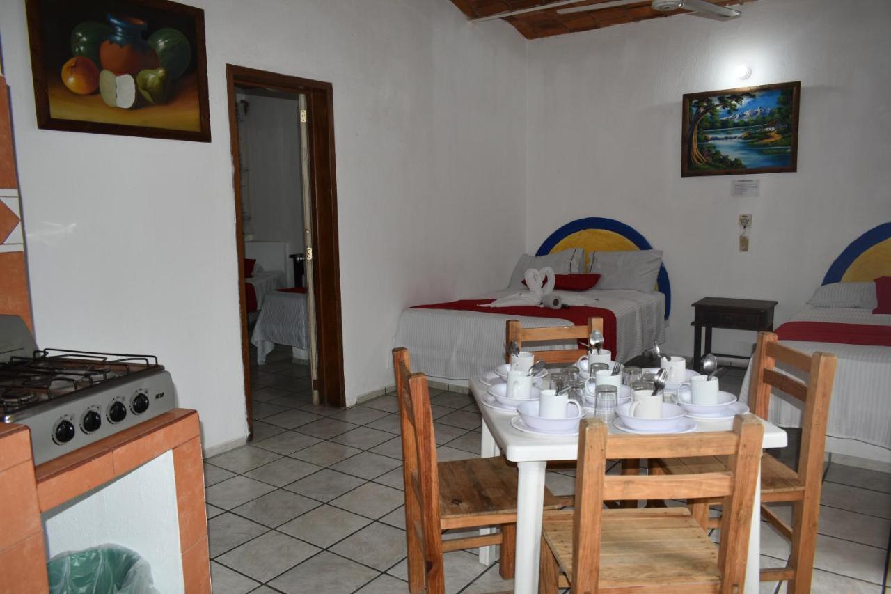 Hotel Y Bungalows Islas Careyes Los Ayala Buitenkant foto